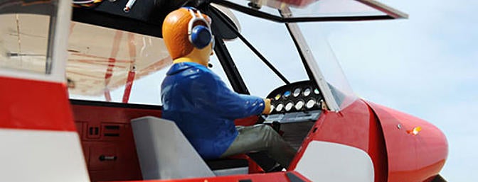 The Cub comes complete with a scaled-out cockpit interior and pilot figure