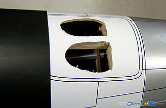 <b>Airflow cooling outlet holes under the exhaust.</b>